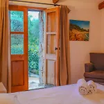 Villa La Bergerie De *