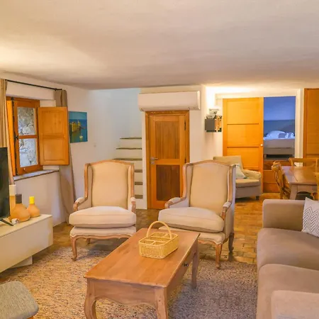 빌라 La Bergerie De 소타