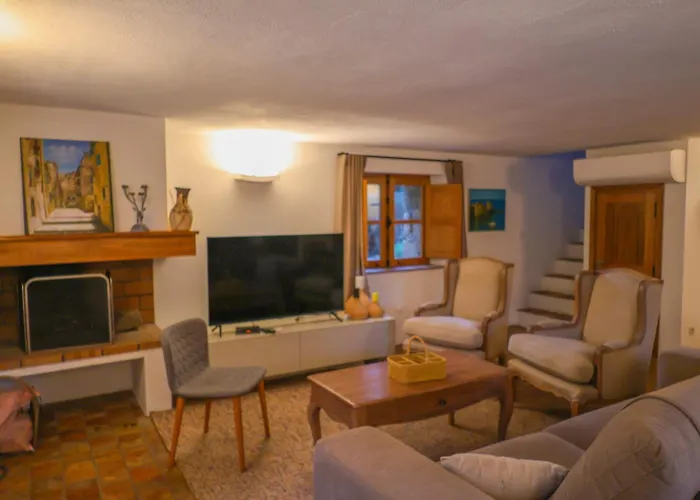 וילה La Bergerie De סוטה